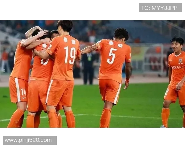 鲁能与国安对决背后的故事与球迷热议分析